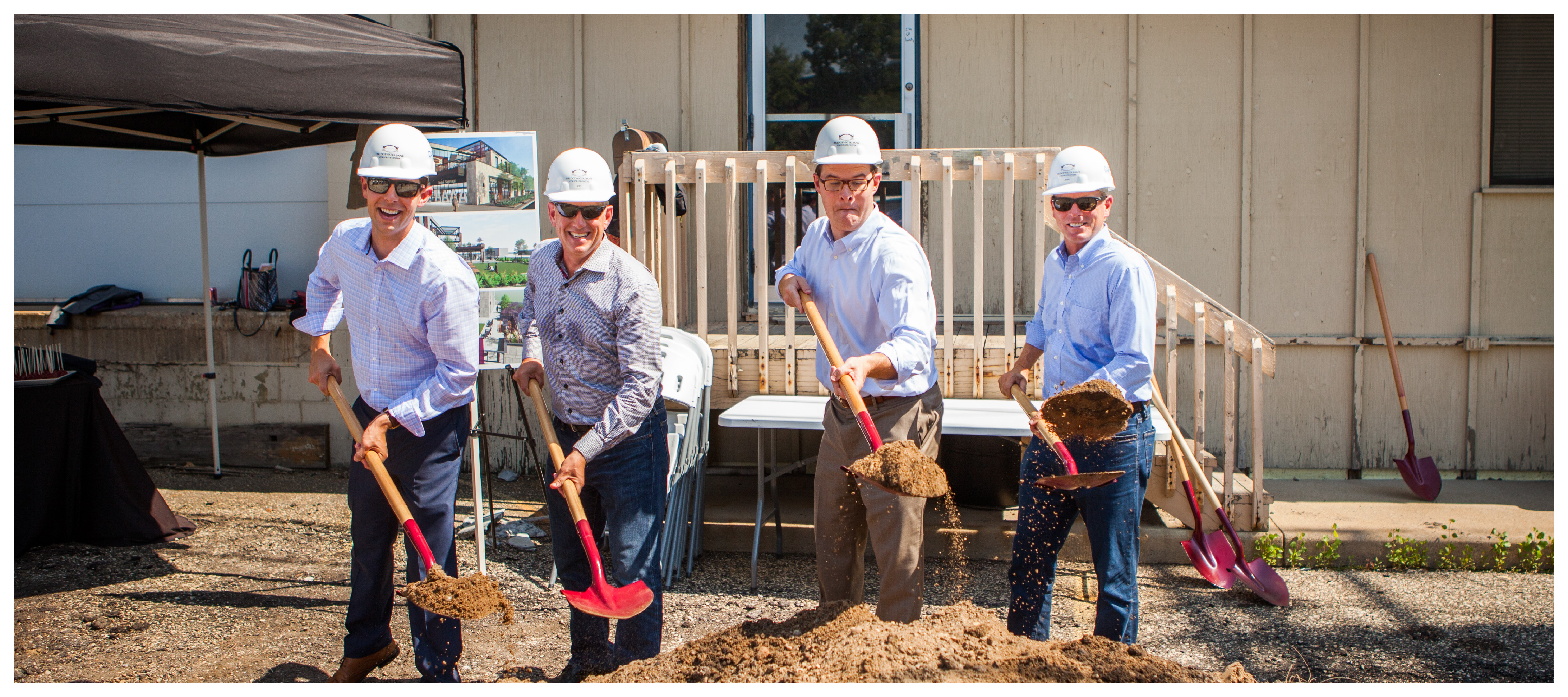 Photo of Leadership members at Discovery Trust Group Corporate Center groundbreaking.